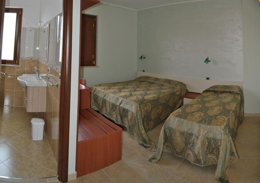 Agriturismo - B&B "La Funicolare" Francavilla Marittima Pokoj fotografie